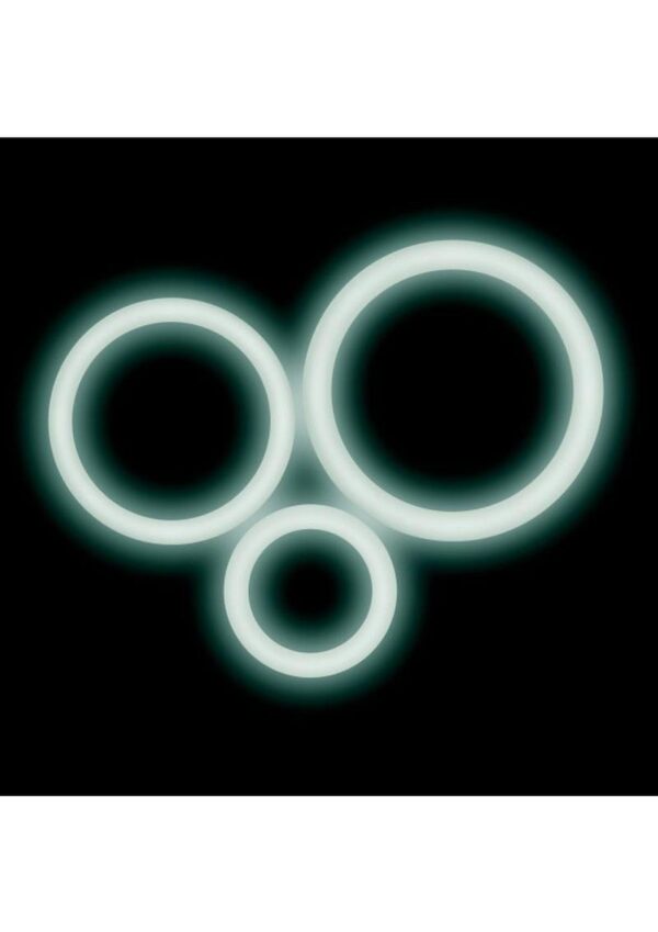 Performance VS4 Pure Premium Silicone Cock Ring Set (3 Sizes) - White - Image 3