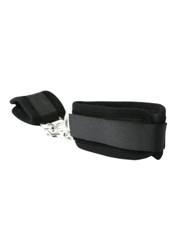 Sex and Mischief Beginners Handcuffs - Black - Image 4