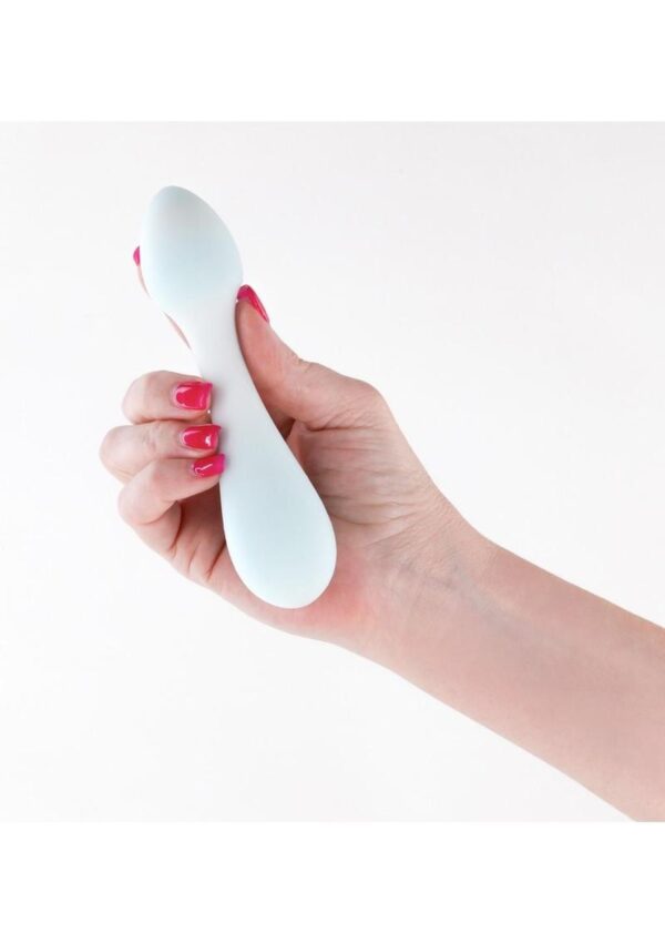 Pure Hope Rechargeable Silicone Wand - Blue - Image 3