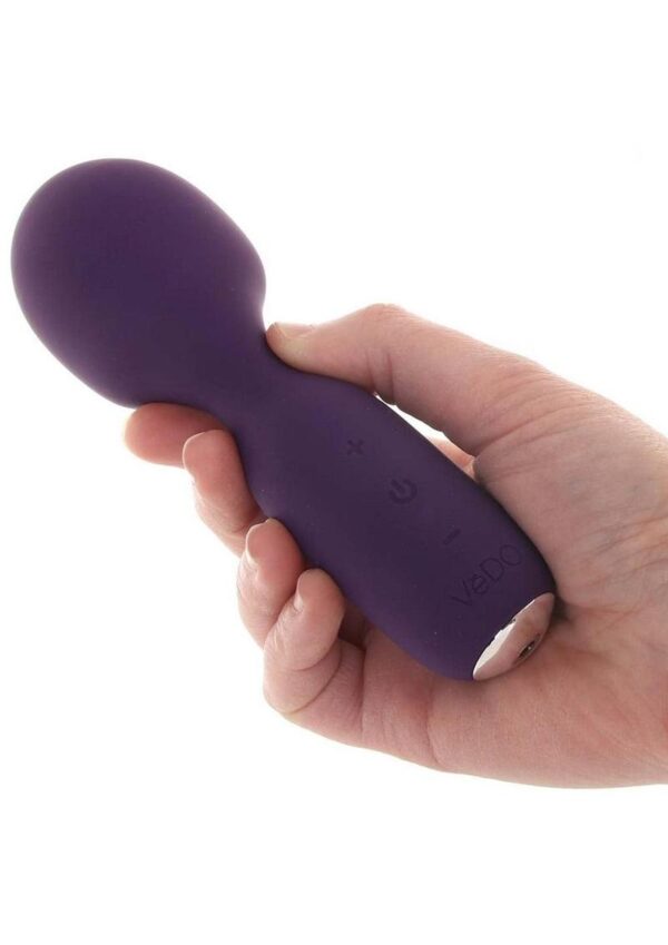 VeDO Wini Silicone Rechargeable Mini Wand Massager - Deep Purple - Image 4